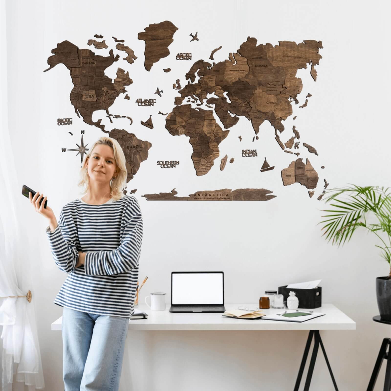 3D Wooden World Map Dark Walnut (EU Fast Delivery)